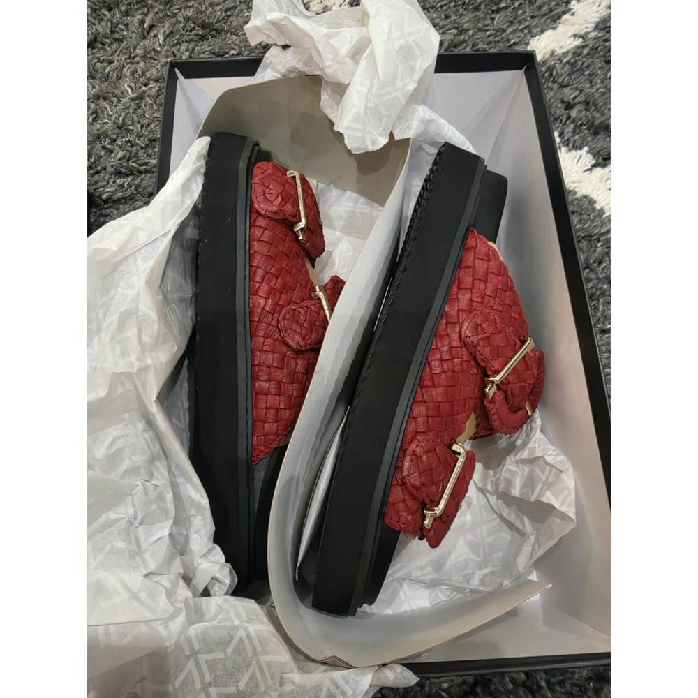 Marc Fisher Ltd Women's Size 9 Auggie Woven Dk Red Leather Buckle Footbed Sandal